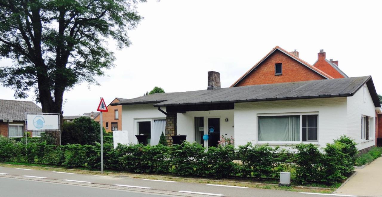 Fokus Praktijkhuis Hotel Dessel Exterior photo